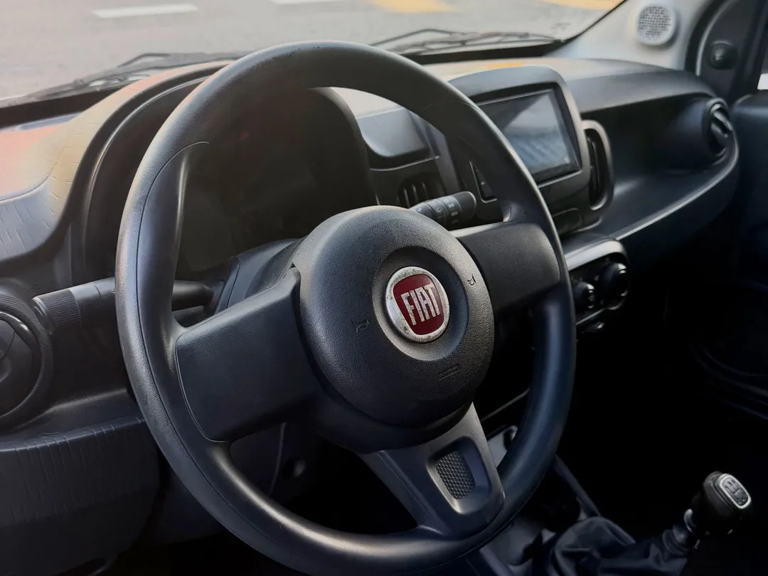 Fiat Mobi 2017, foto 8 de 8