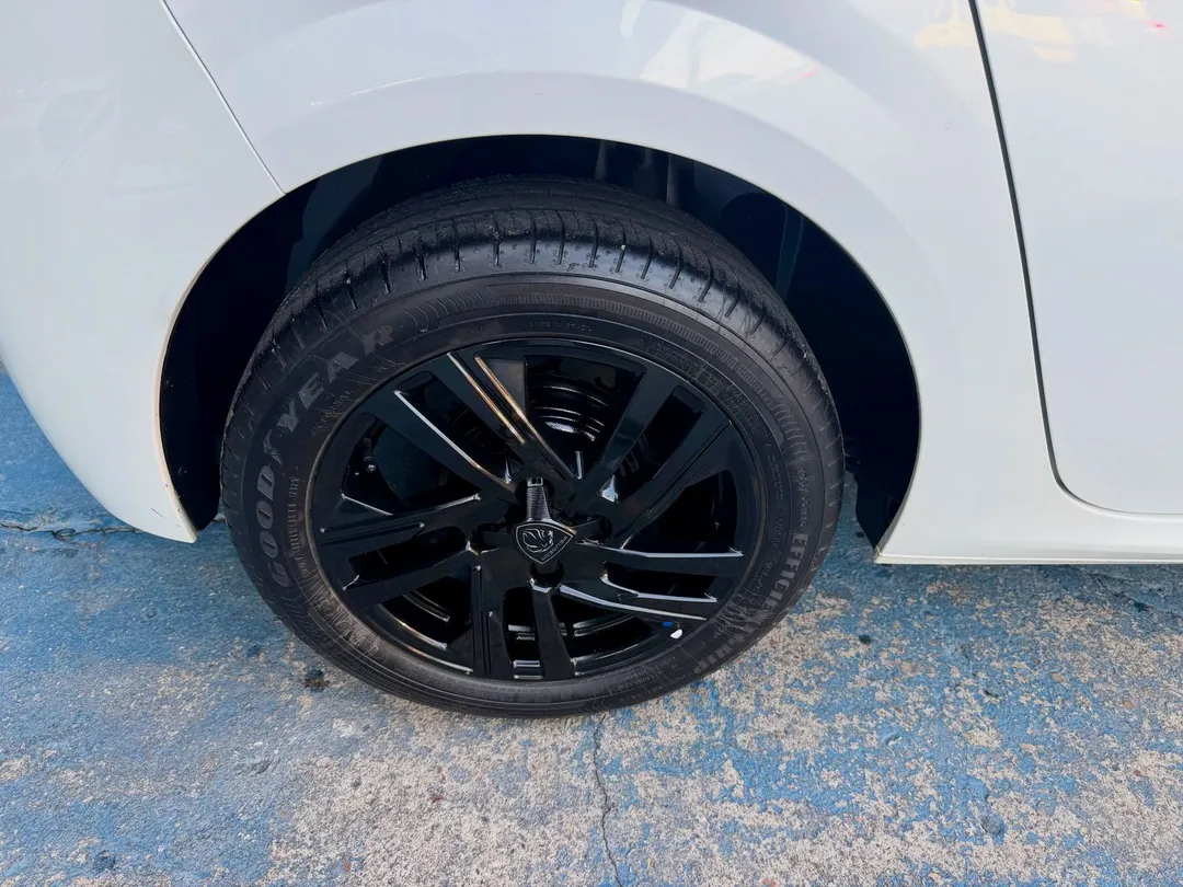 Peugeot 208 2025, foto 6 de 8