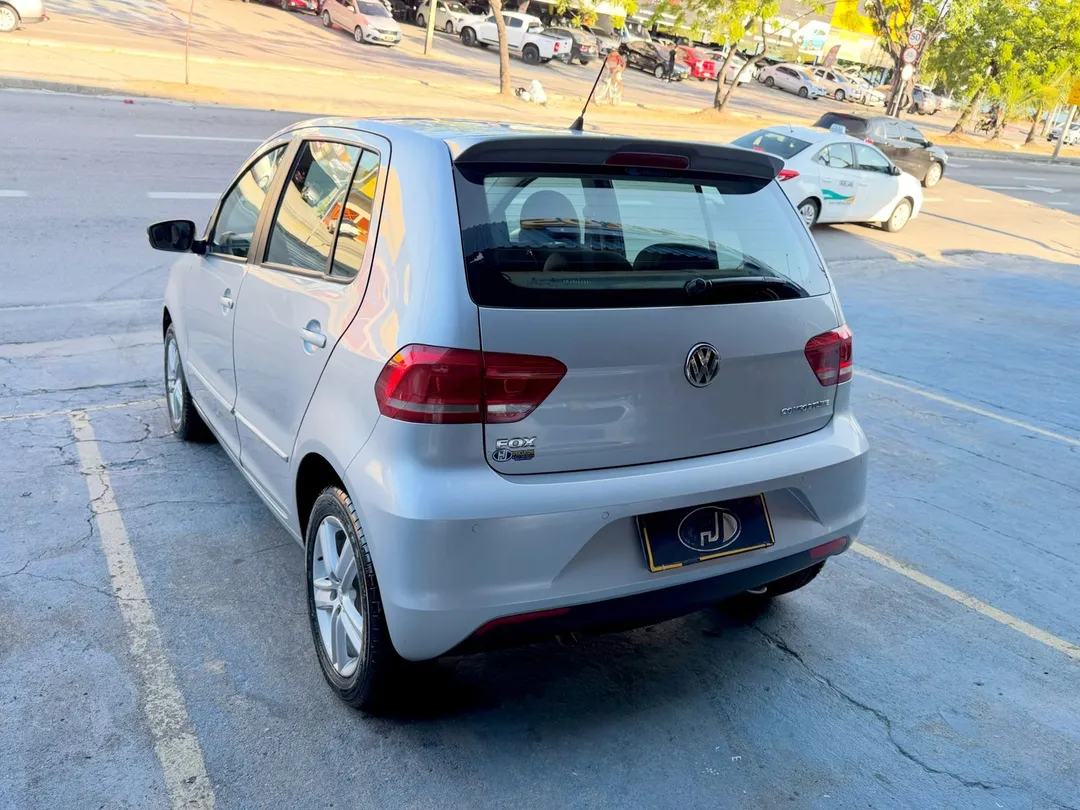 Volkswagen Fox 2015, foto 6 de 8