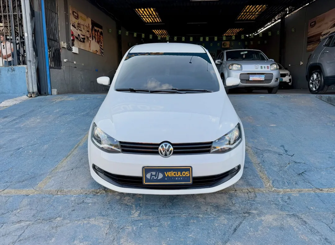 Volkswagen Voyage 2015, foto 5 de 6